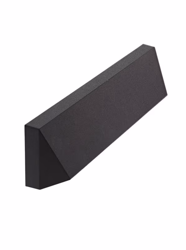 Antraciet In-lite Wedge Slim wandlamp schuin zijaanzicht op witte achtergrond