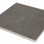 Losse donkergrijze Kera Full Body Leuven tegel 60x60x3 schuin gezien op witte achtergrond