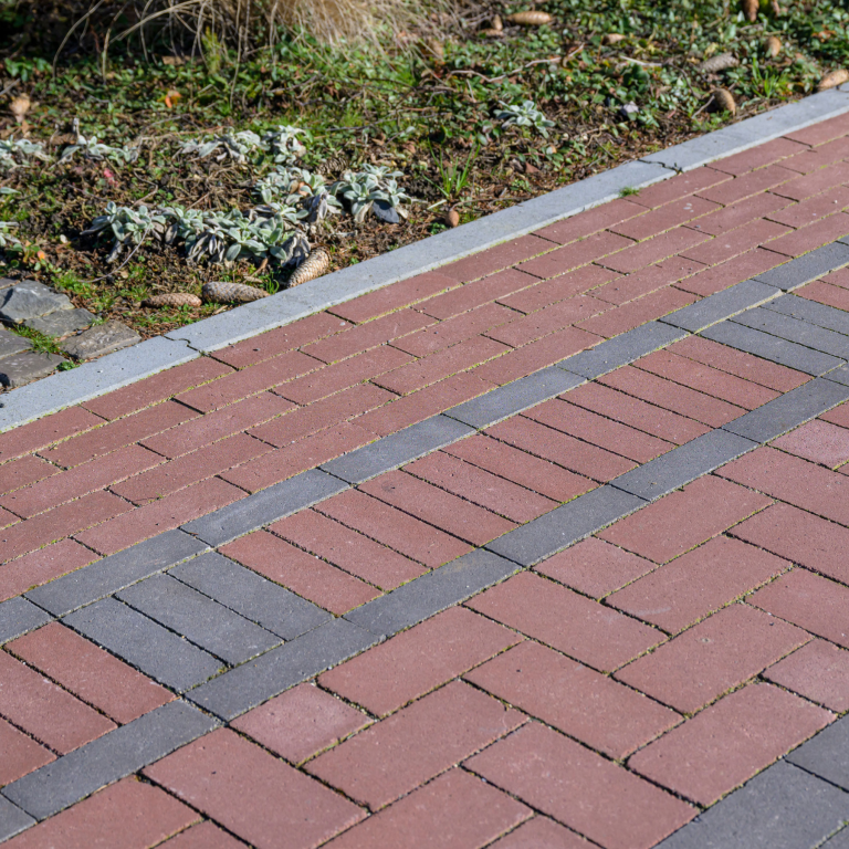 Georetron Donkerrood