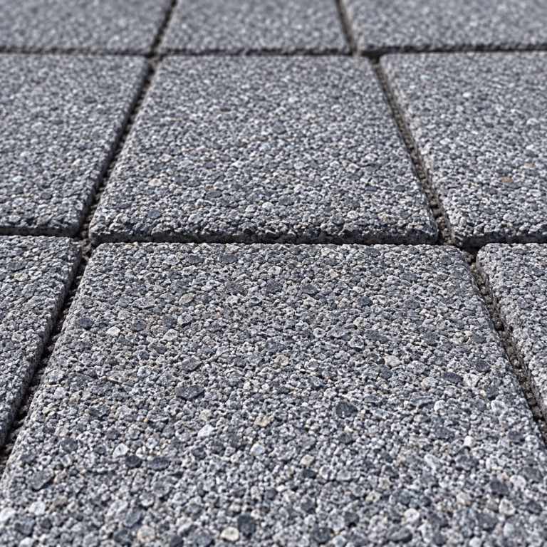 Uitgewassen BSS 8 cm KOMO zwart met deklaag betonklinker