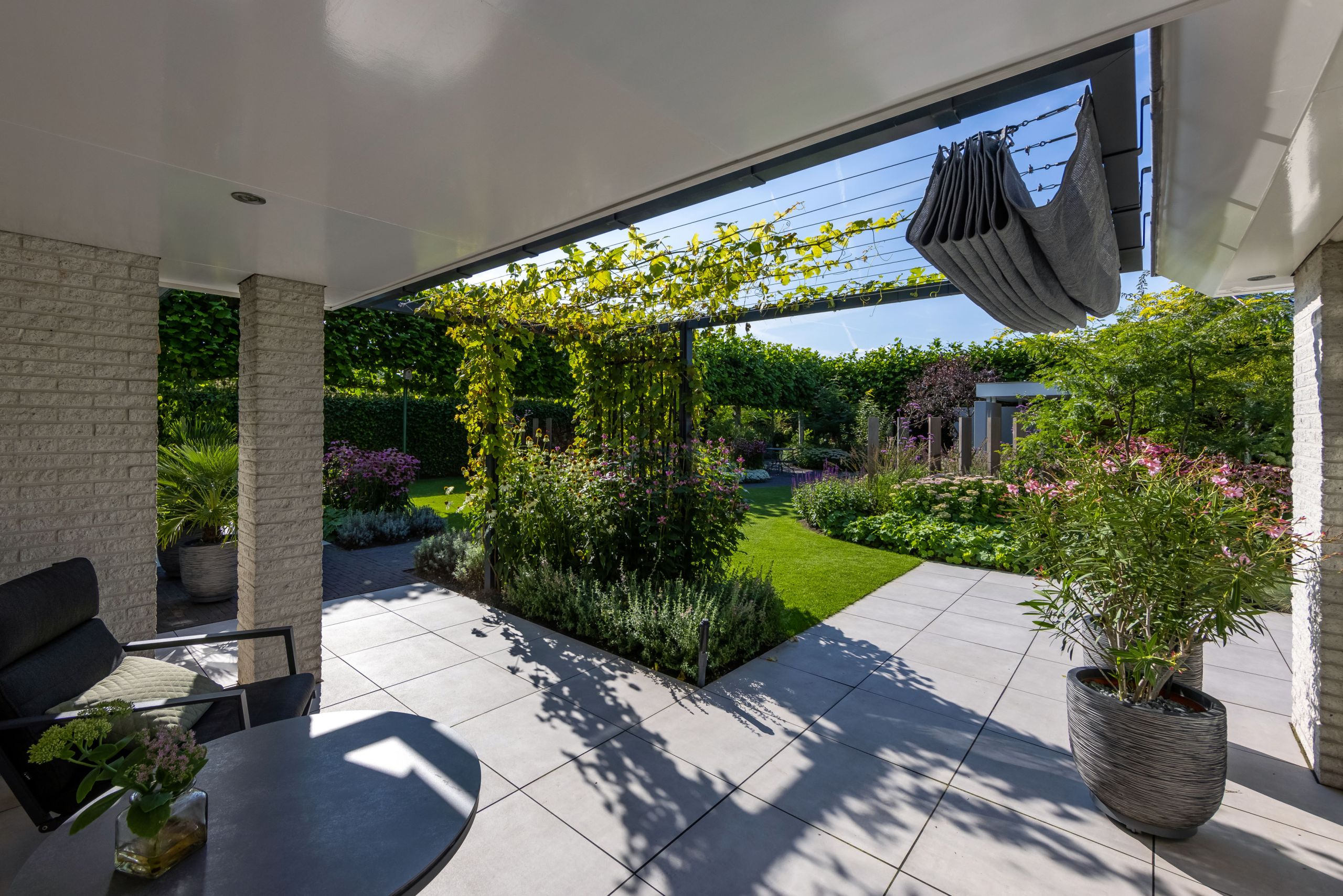 Landelijke tuin entree