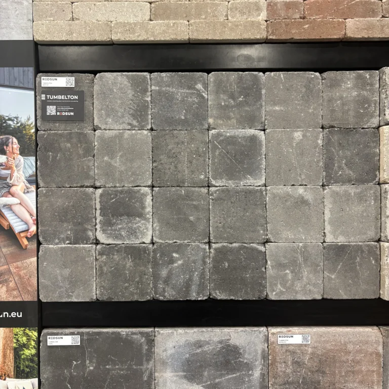 Tumbelton Gothic 15x15x8