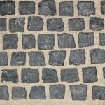 Natuursteen Kinderkoppen Basalt 8x11 cm bestrating