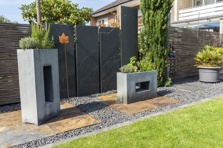 Natuursteen Multicolor Slate Basic 60x60x2-3 cm tuintegel met grind
