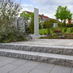 Natuursteen Traptrede Blue Moon Honed Linea Rockface 35x15x100 cm trap