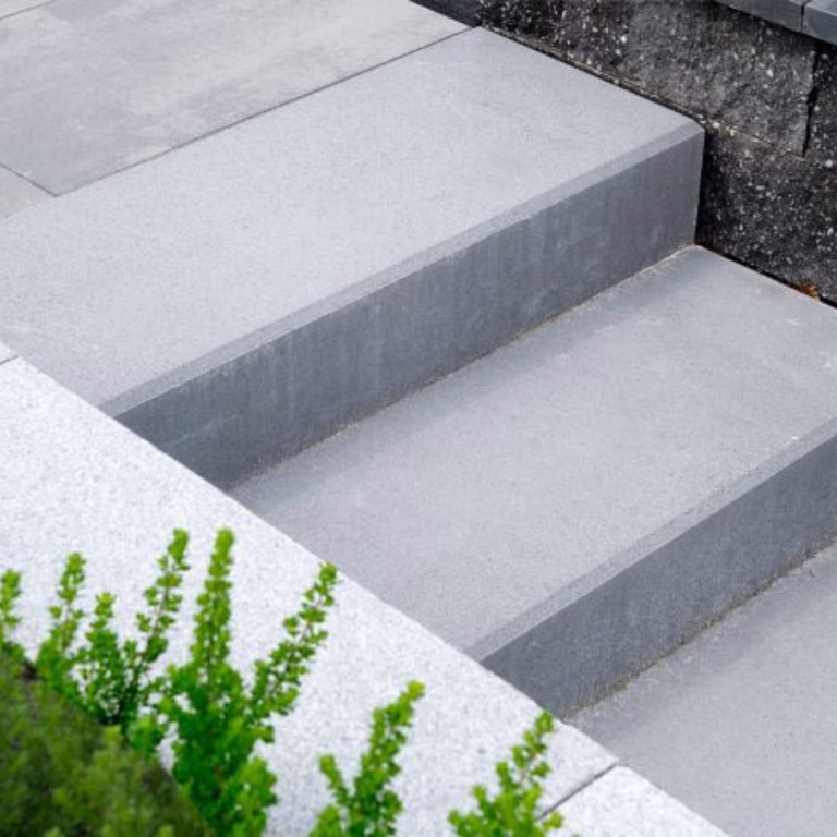MBI Traptrede Facetto Grijs 100x35x15 cm