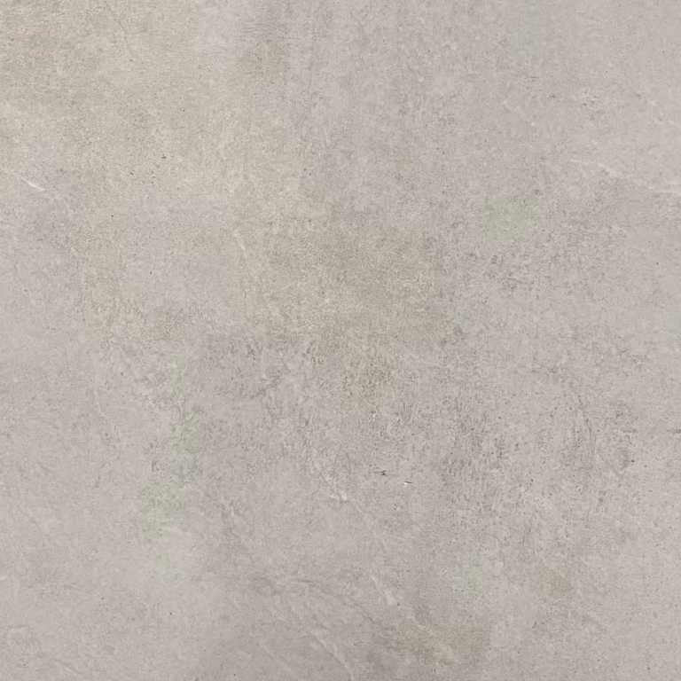 Close-up lichtgrijze Kera Full Body Rome tegel 60x60x3 met fijne structuur