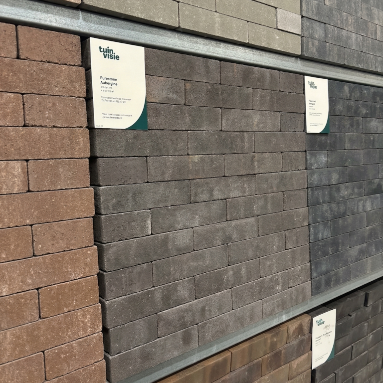 Purestone Aubergine