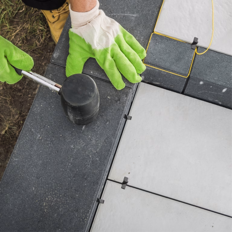 Linia Palissade 12x12x60 Antraciet facet