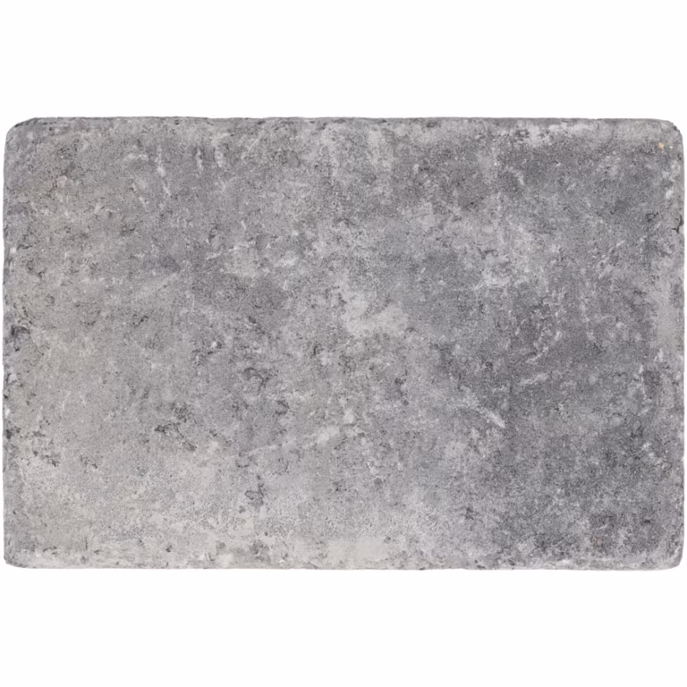 Grijze WG Stone Trommelsteen 20x30x6 met fijne structuur op witte achtergrond