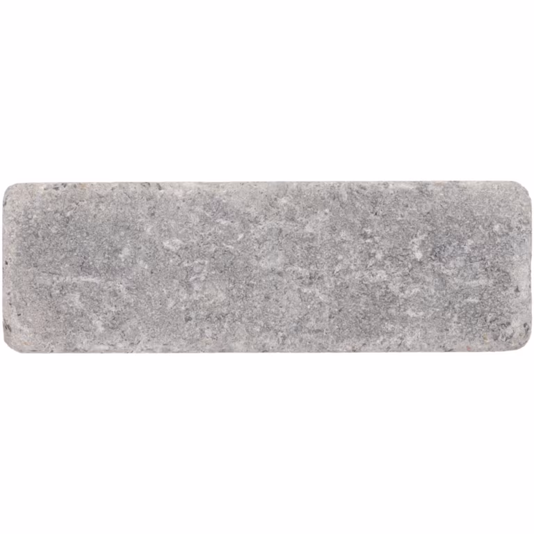 Losse lichtgrijze WG Stone Trommelsteen 21x7x8 bovenaanzicht op witte achtergrond