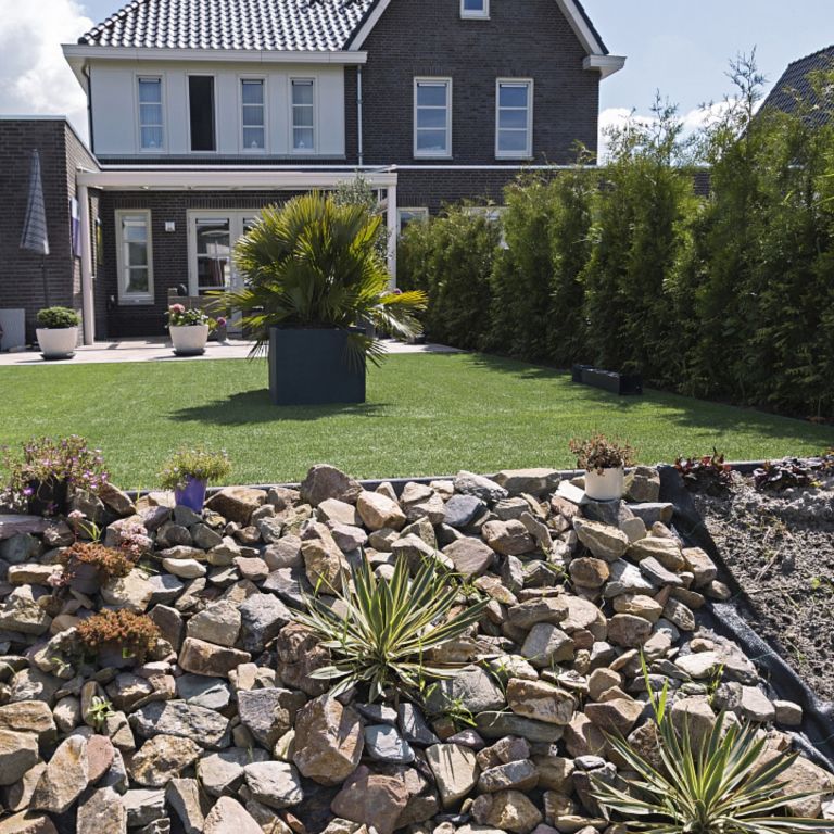 Grauwacke 100-300 mm Gaasbox 900 KG Redsun-6