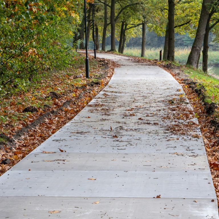 Industrieplaat 135x135x12 cm betonplaat met hijsvoorziening grijs